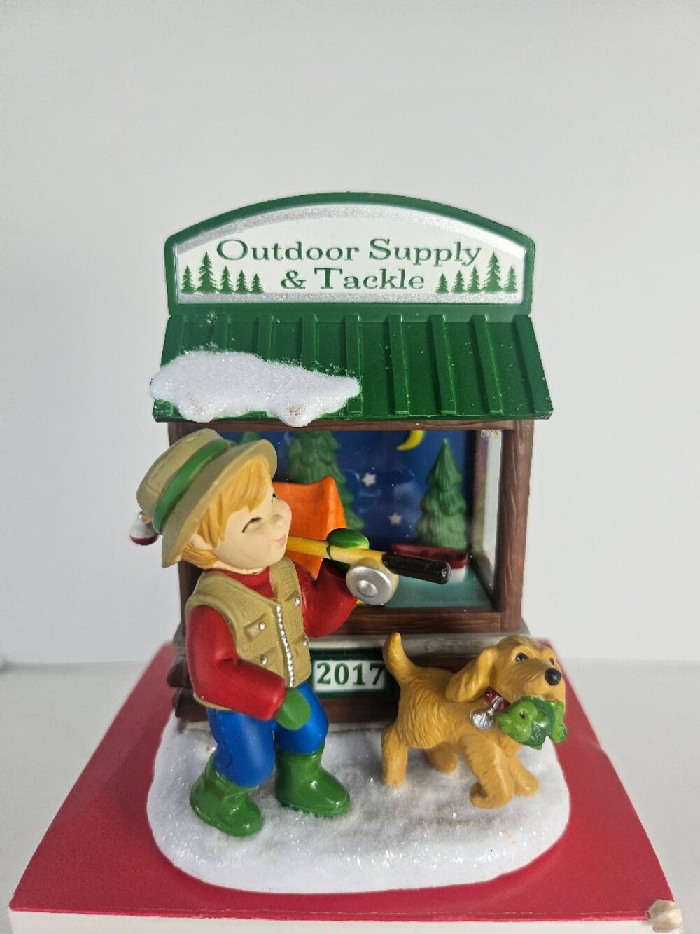 2017 Hallmark Christmas Window #15 Tackle Shop Club Exclusive Ornament QXC5015